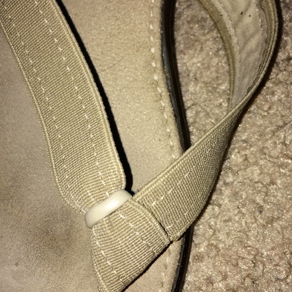 Adorable wedge sandals - Picture 6 of 6